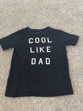 ‼️Mix and Match 3 items for $5‼️ 
The Children's Place Black Tee 4T